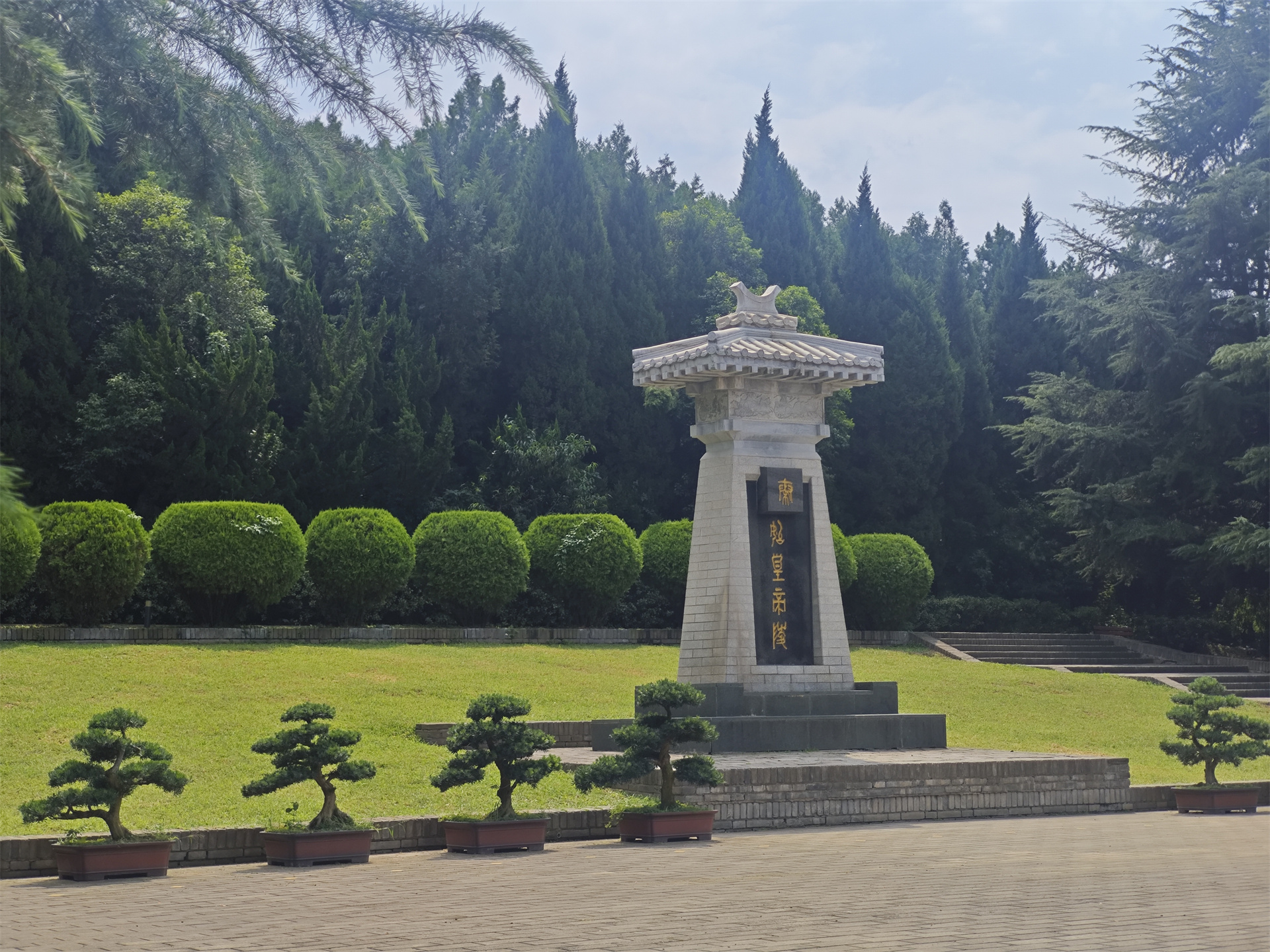 4b00206dcc448a6b.jpg